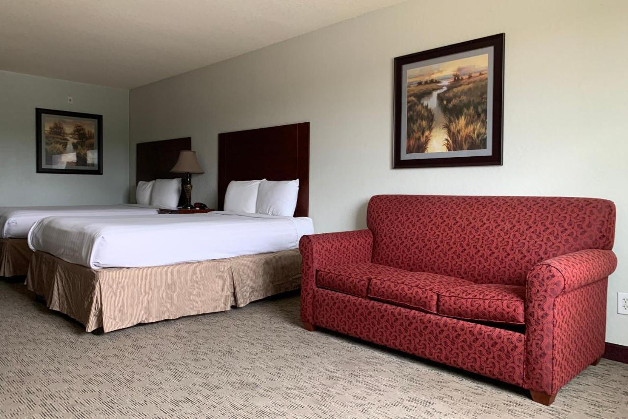 Oyo Hotel Pearsall I-35 West מראה חיצוני תמונה